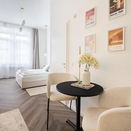 Apartment E13 - Grand Boulevard Heritage - Location By Bqa Budapest