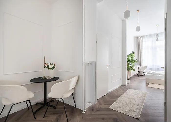 E13 - Grand Boulevard Heritage - Location By Bqa