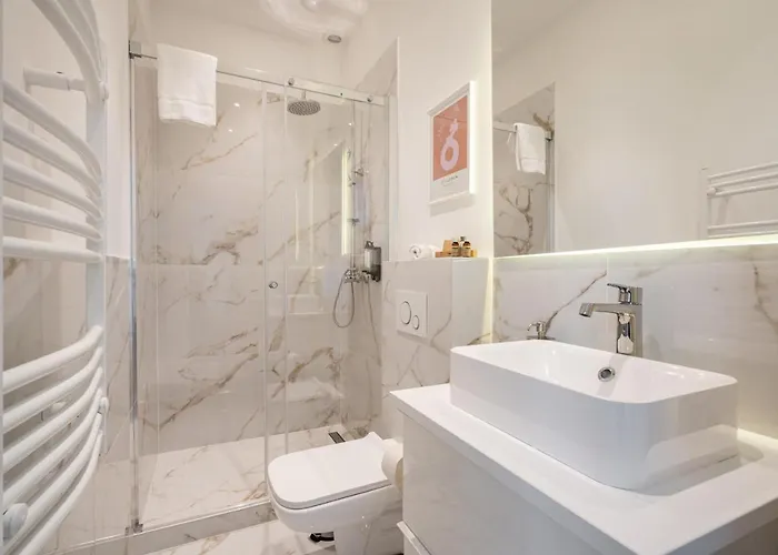 E13 - Grand Boulevard Heritage - Location By Bqa 公寓 *